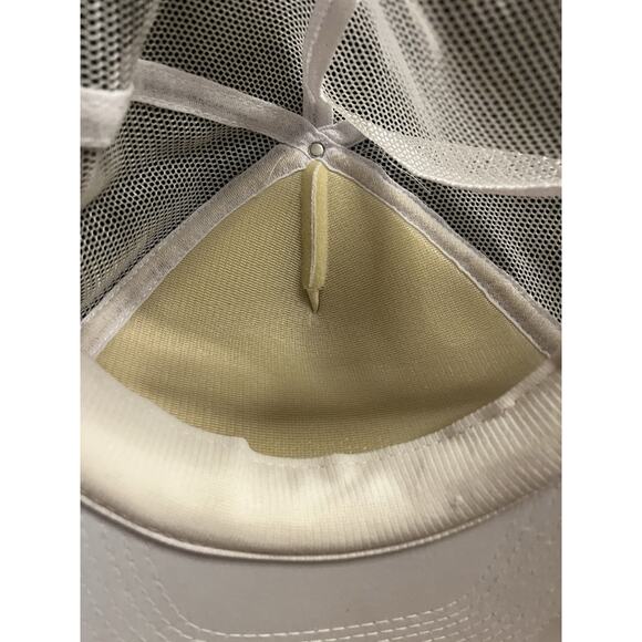 Response Rentals Trucker Hat White Red Logo Mesh Snapback Cap Luna Basics - Picture 4 of 4